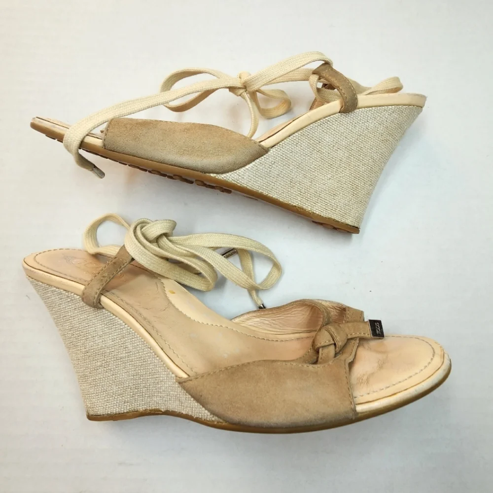 🌸Tod's Elegant Beige Wedge Sandals‎ 8